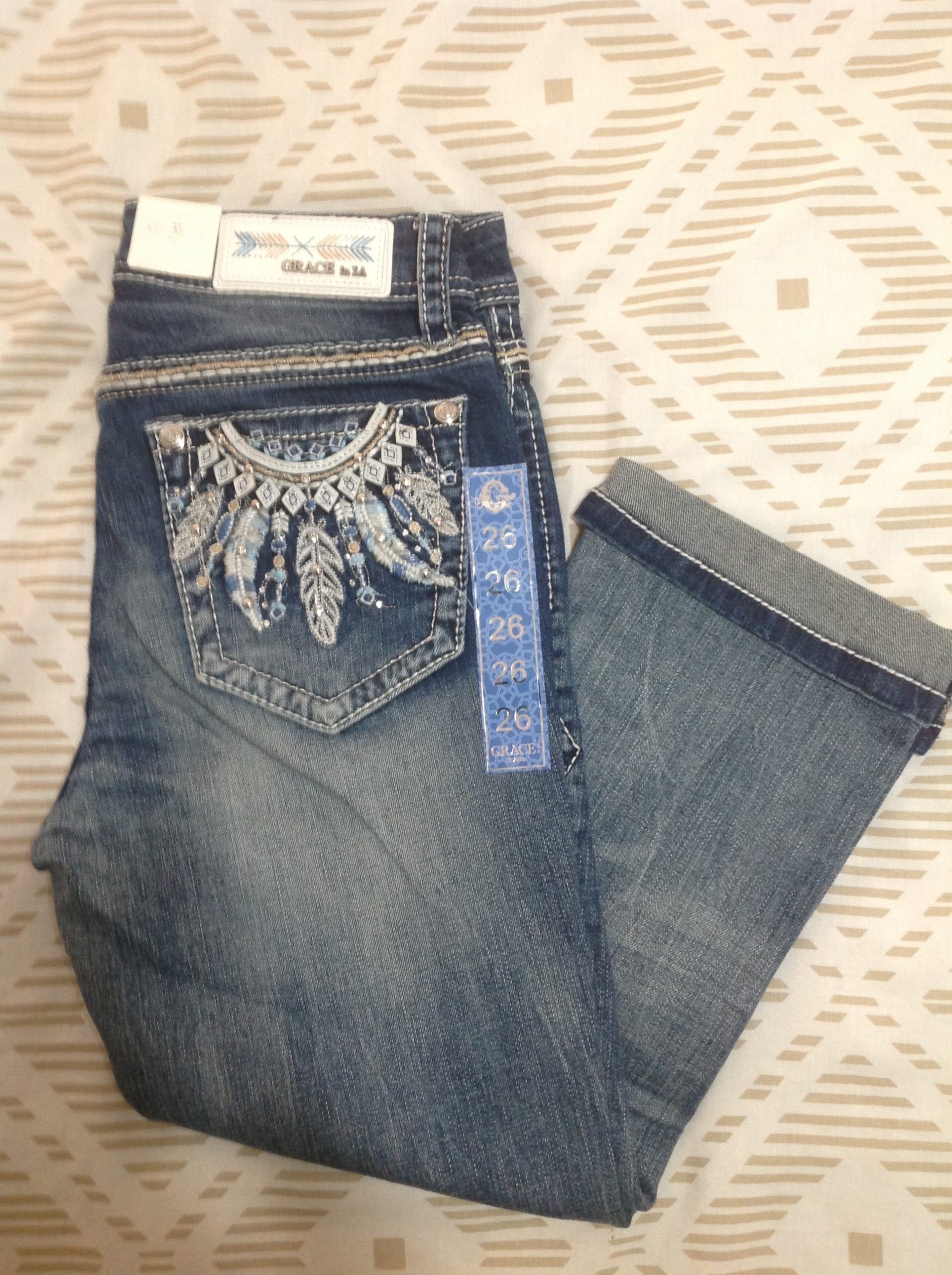 Glad Daisy Bliv ophidset Grace in LA Feather Capris | Sally Jeans